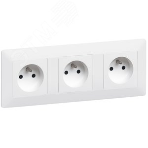 Legrand Valena-L 754003 рамка 3-поста белая