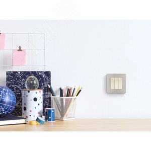 Выключатель INSPIRIA 673641 3кл 10АХ бежевый
