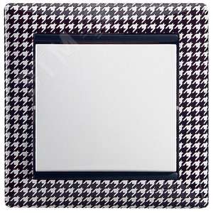 Legrand Valena 774301 выключатель 1кл сл.кость 