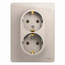 Розетка GLOSSA GSL000926 c/заз. в рамку молочный